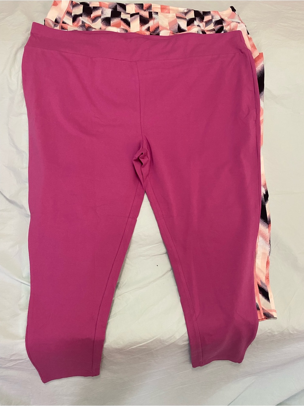 Girls' Magenta Active Capri Leggings - Brand Unknown